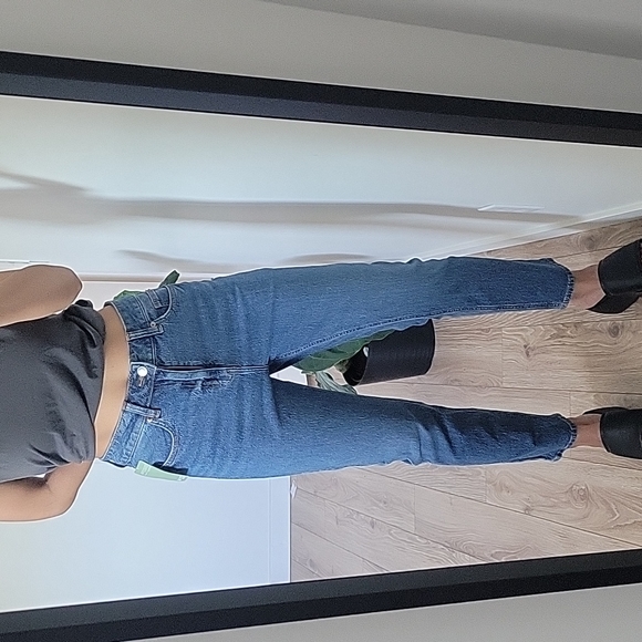 H&M Denim - NWT H&M slim high waist ankle length size US 8